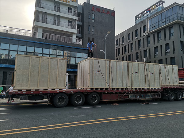 防潮防震木箱包裝