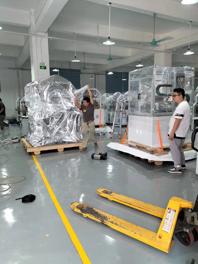 防潮防震木箱包裝