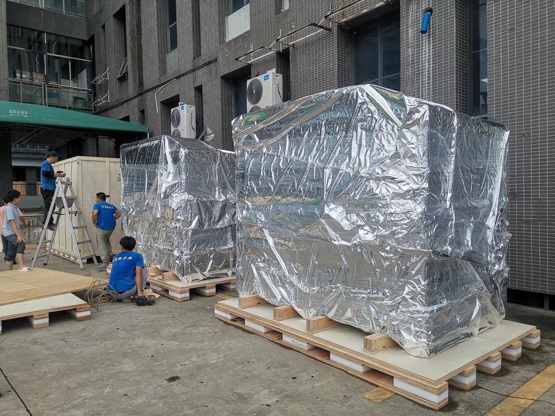 防潮防震木箱包裝